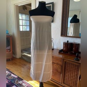 Elizabeth and James Strapless dress